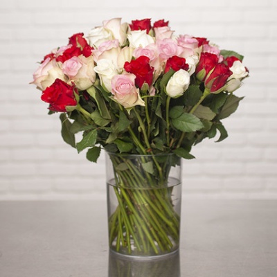 ramo-de-rosas-rojas-y-rosas-430x430 ramo-de-rosas-rojas-y-rosas-430x430